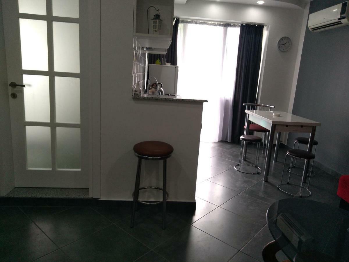 Apartment Eteri Batumi Exterior photo